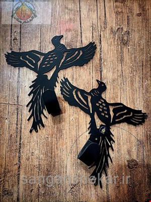 آویز سلاح فلزی